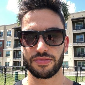 Meet your Posher, Itamar